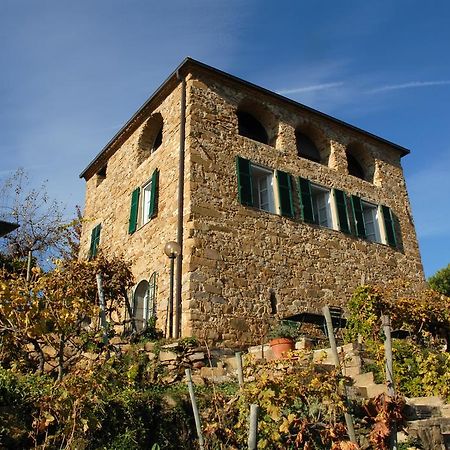 Terre Bianche Appartamenti Dolceacqua Exterior foto