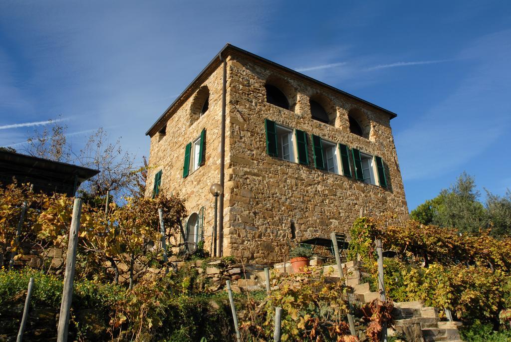 Terre Bianche Appartamenti Dolceacqua Exterior foto