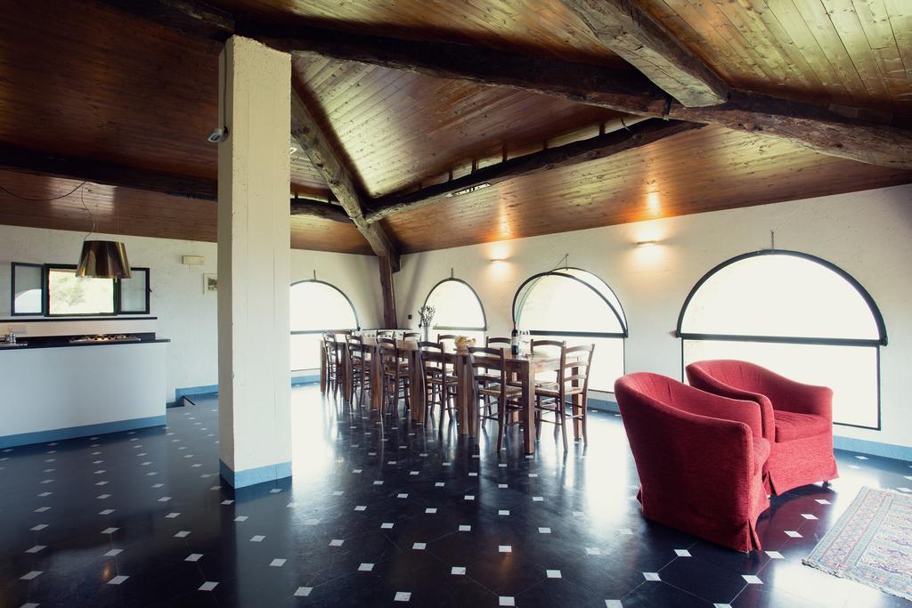 Terre Bianche Appartamenti Dolceacqua Exterior foto