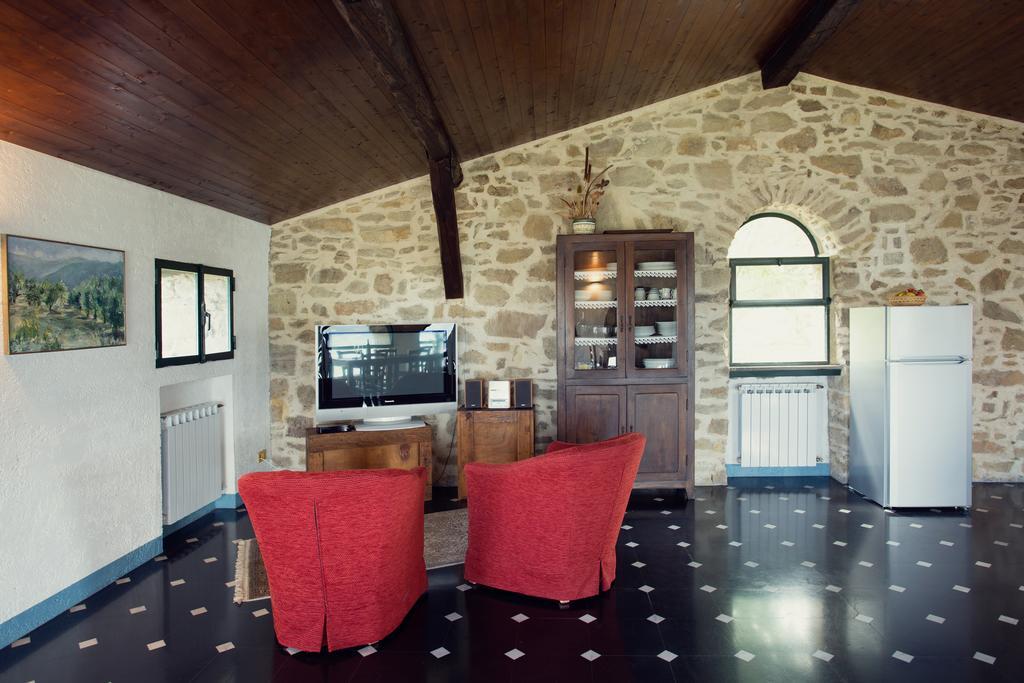 Terre Bianche Appartamenti Dolceacqua Exterior foto